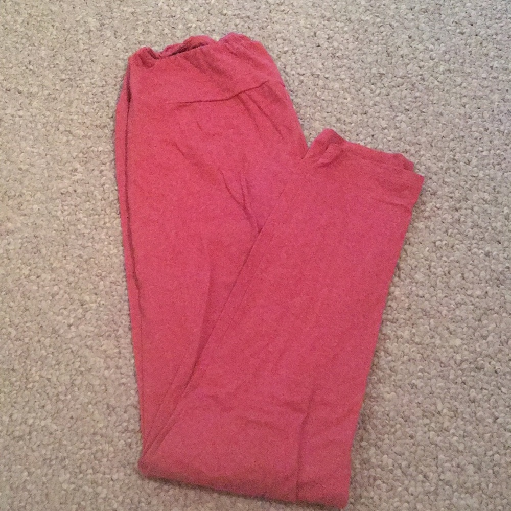 Lularoe TC heathered red leggings